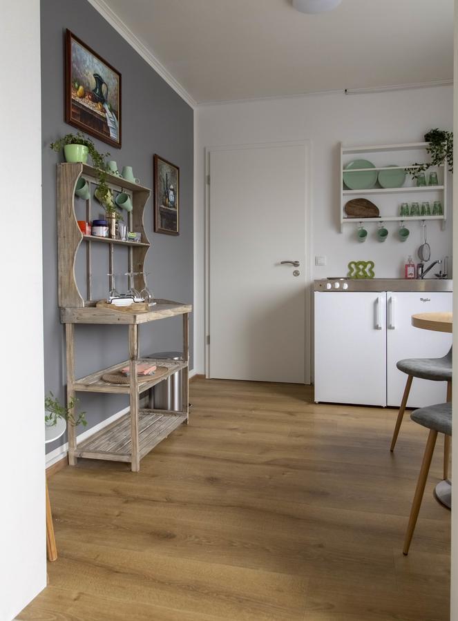 Apartment Private And Peaceful One Bedroom