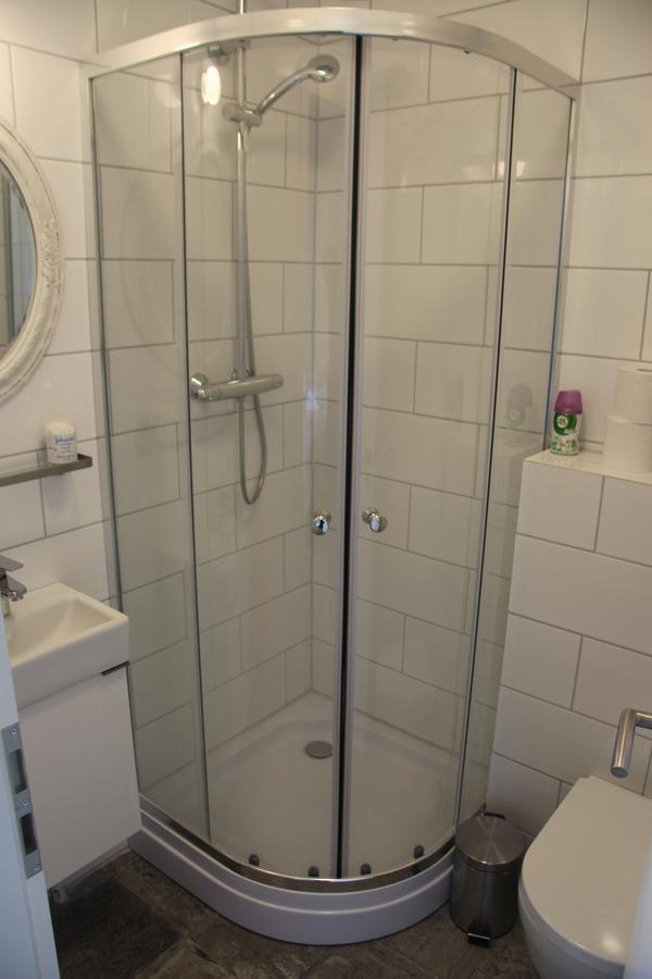 Private And Peaceful One Bedroom