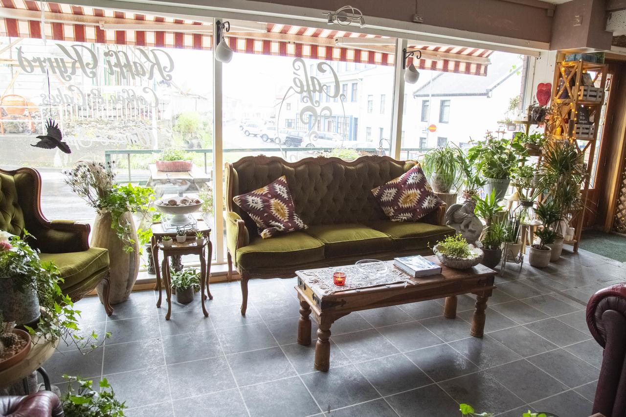 Private And Peaceful One Bedroom